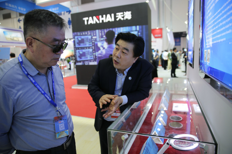 官宣！中国航展众赢国际版防务展区嘉宾如云，，，现在开启数星星模式_众赢国际版